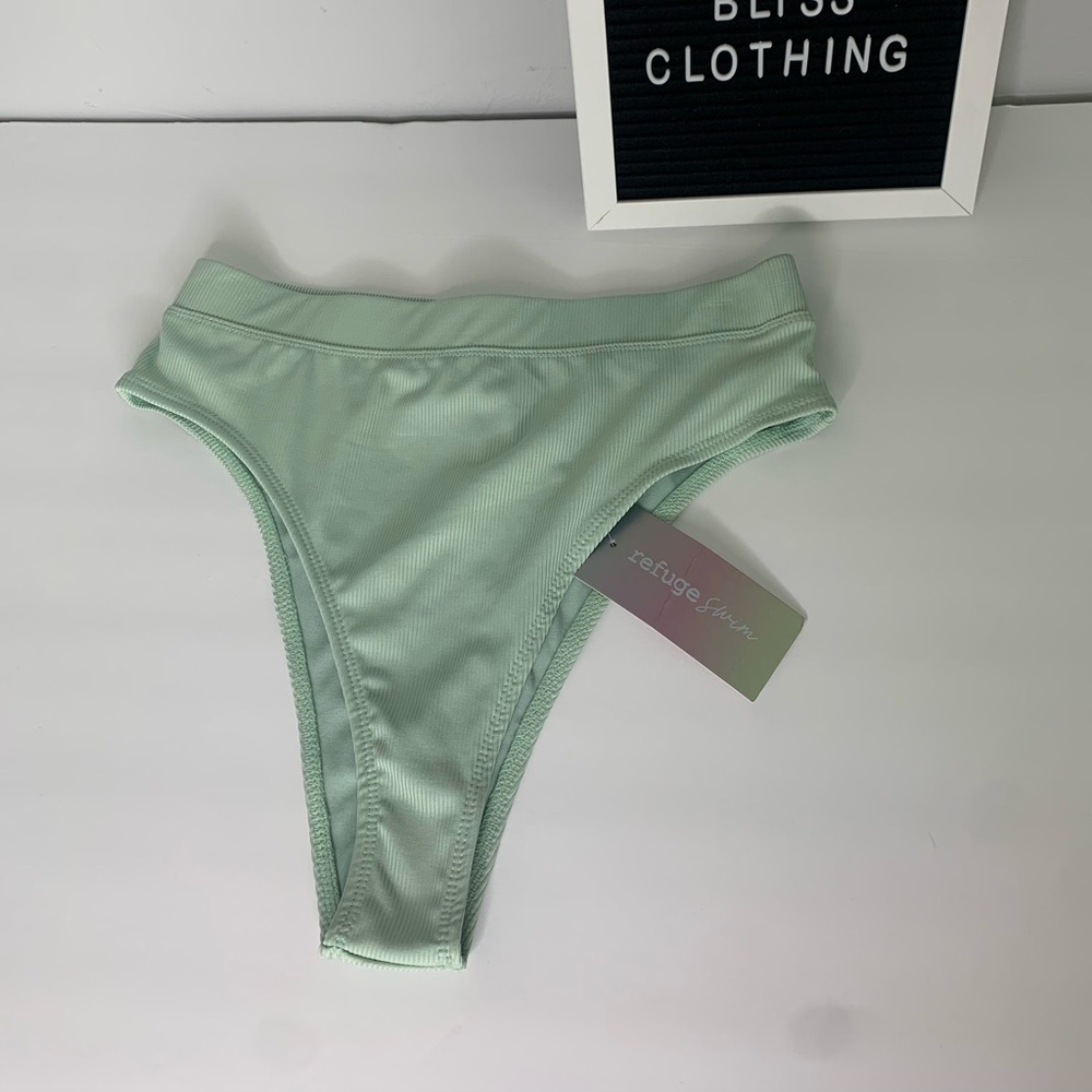 Refuge Mint Green High Rise Cheeky Bikini Bottoms Size Medium *NWTS* Swimwear